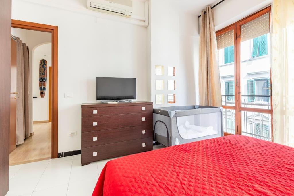 Casa Etruschi - Appartamento Con Posto Auto Livorno Esterno foto