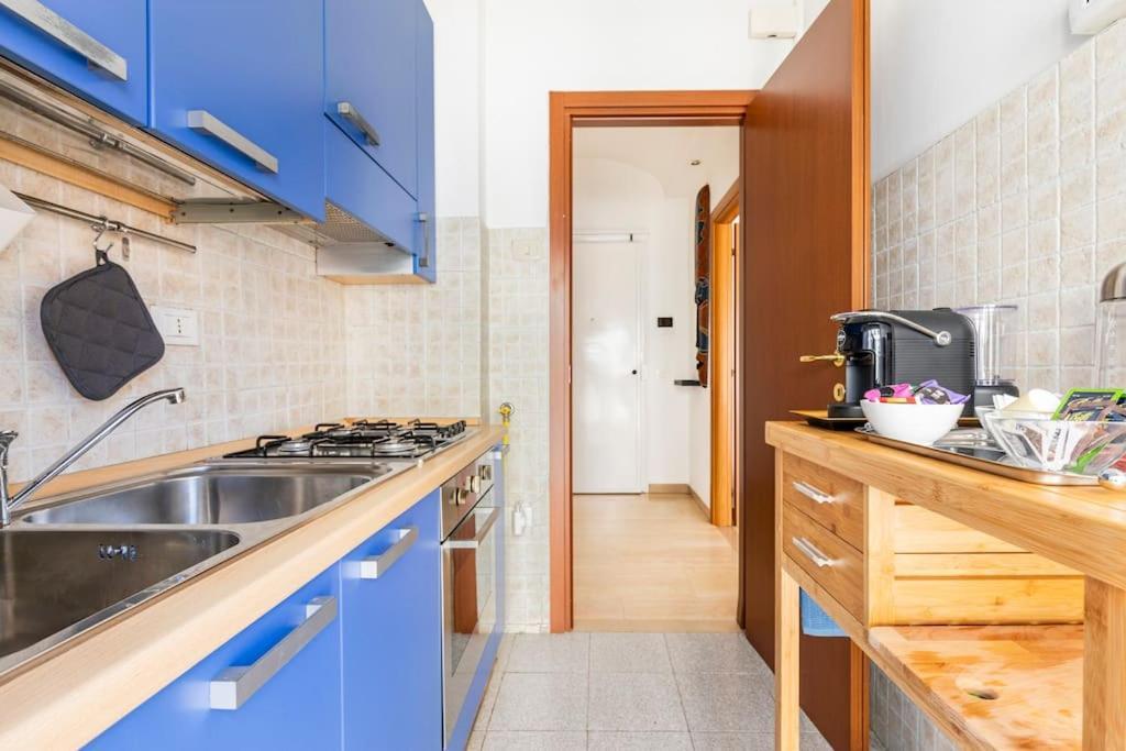 Casa Etruschi - Appartamento Con Posto Auto Livorno Esterno foto